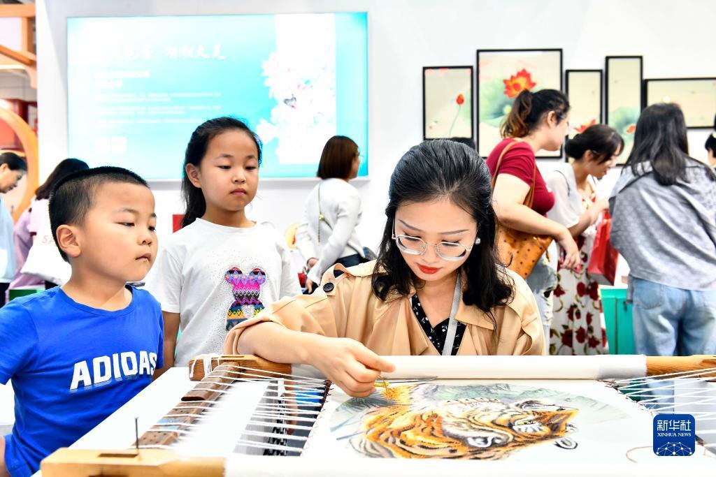 金牌亚洲官网